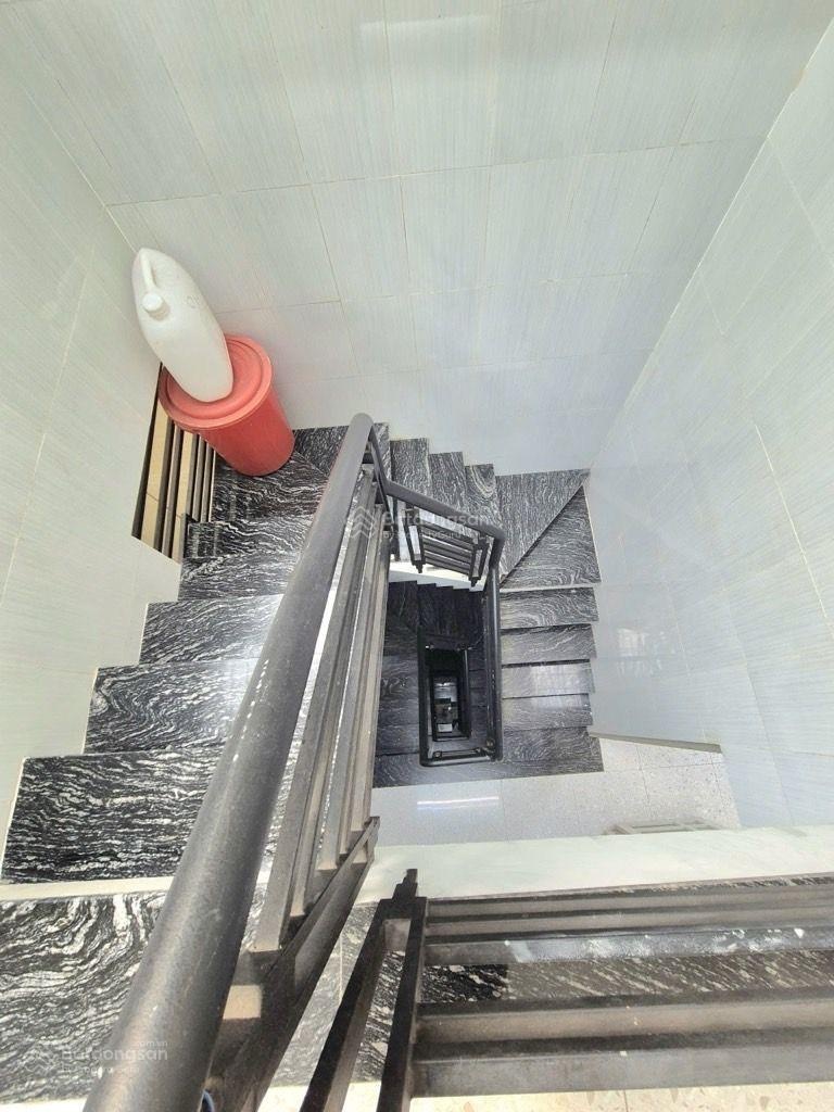 Nhà 4 tấm giá nhình 5 đồng đường ni sư huỳnh liên - q tân bình