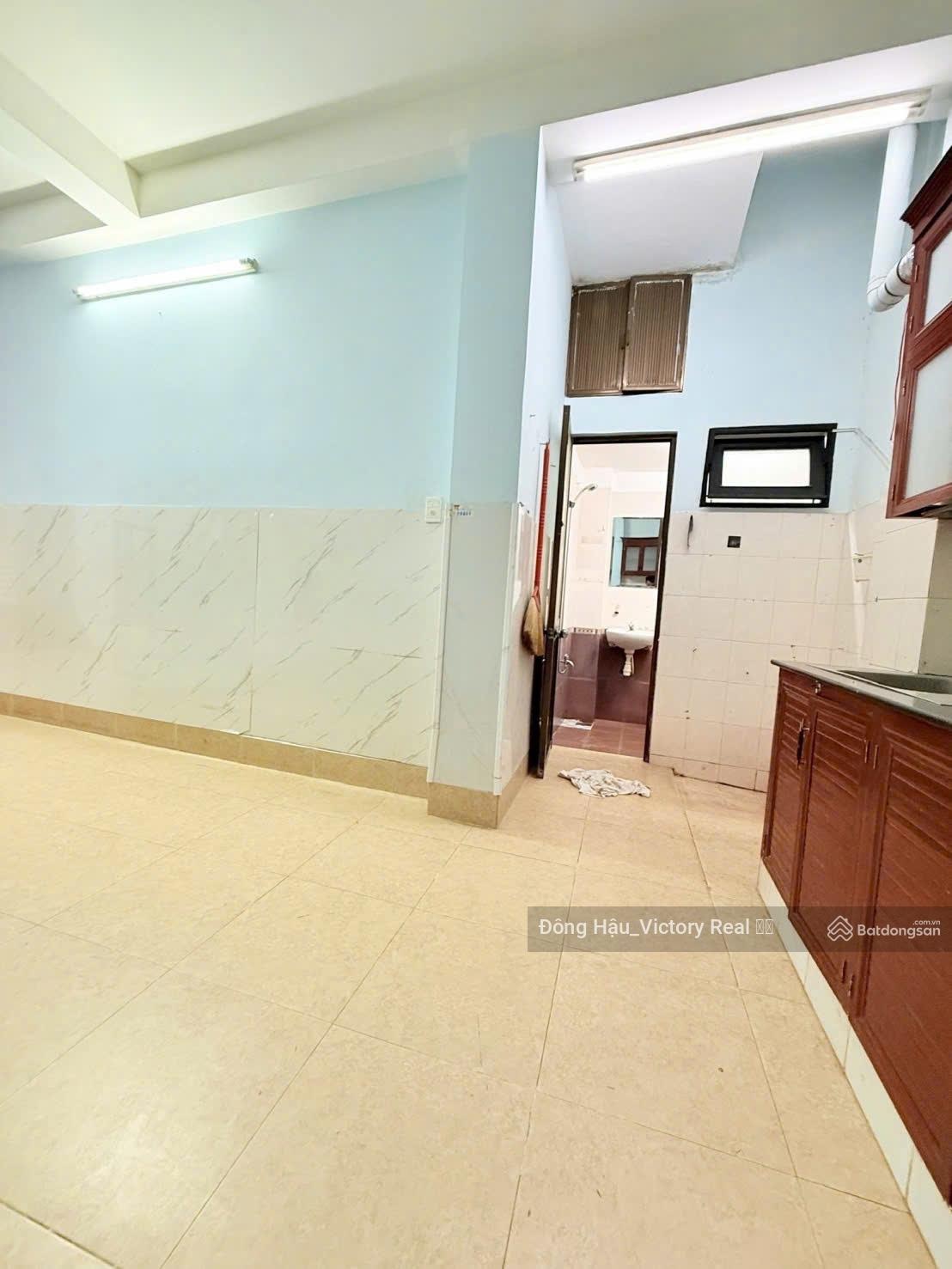 Bán nhà gần Ni Sư Huỳnh Liên - DT 37m2 - 2 tầng - giá 4.6 tỷ