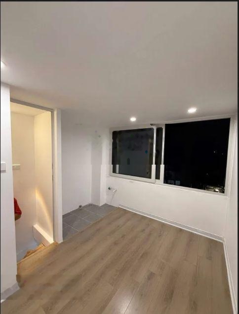 Cực hiếm - khu phân lô dân trí cao - ô tô chạy vòng quanh - nhà cách ô tô 15 m - nhà mới đẹp