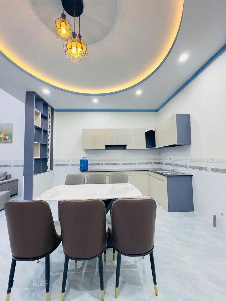 Bán nhà 1 lửng - hẻm oto - gần Lê Trọng Tấn - giá 2 tỷ - ở ngay