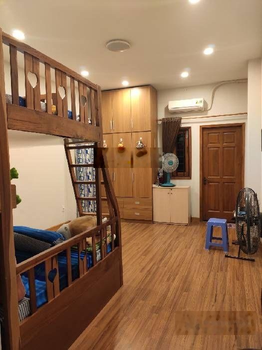 Lý Thường Kiệt, Lạc Long Quân, Bảy Hiền,Sát Hẻm xe hơi, 4 tầng, 39m2, nhỉnh 5 tỷ