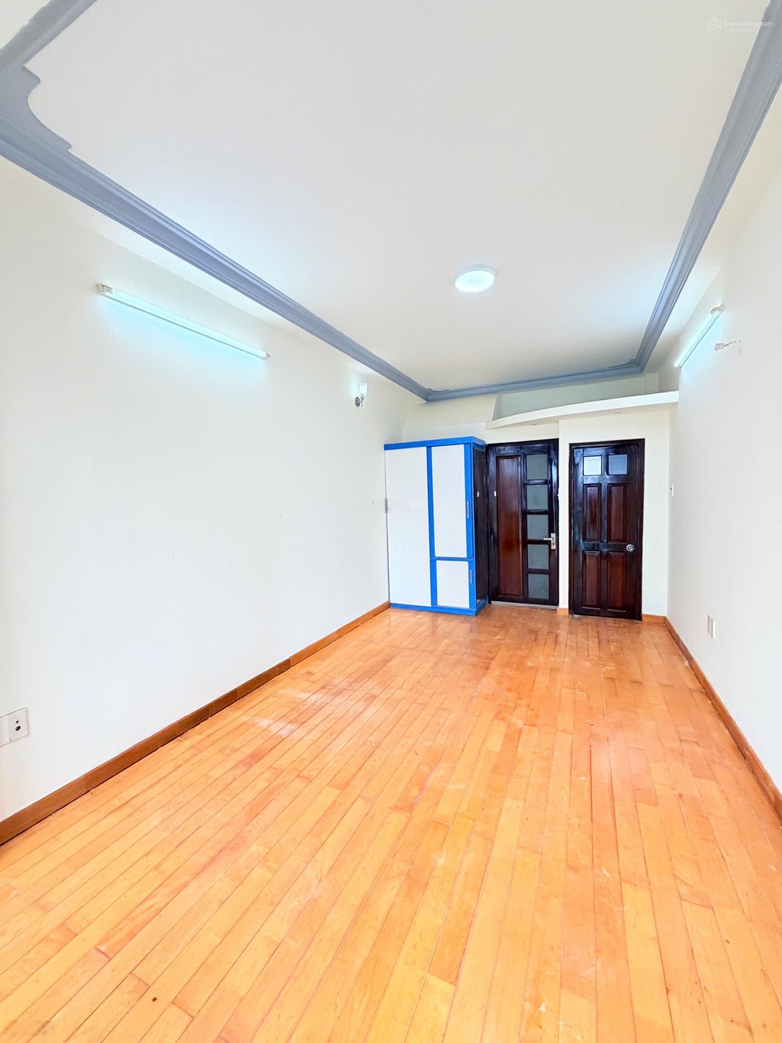 Nhà hxh Chấn Hưng F6 Tân Bình, 3.5x7.5m, 2 lầu St, 3pn giá 5.5 tỷ TL