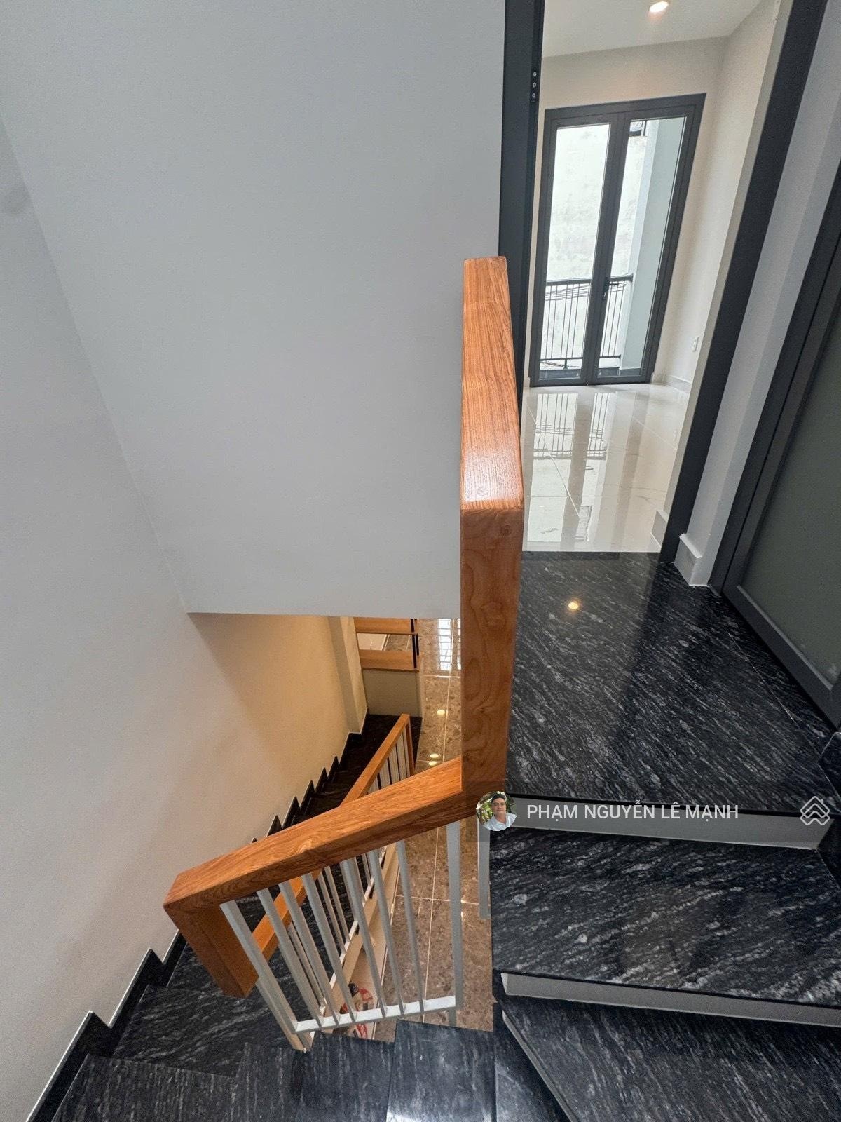 Bán nhà lạc long quân p.10 tân bình 26m2(3.6 x 7) 2 tầng full nt 4.38t tl