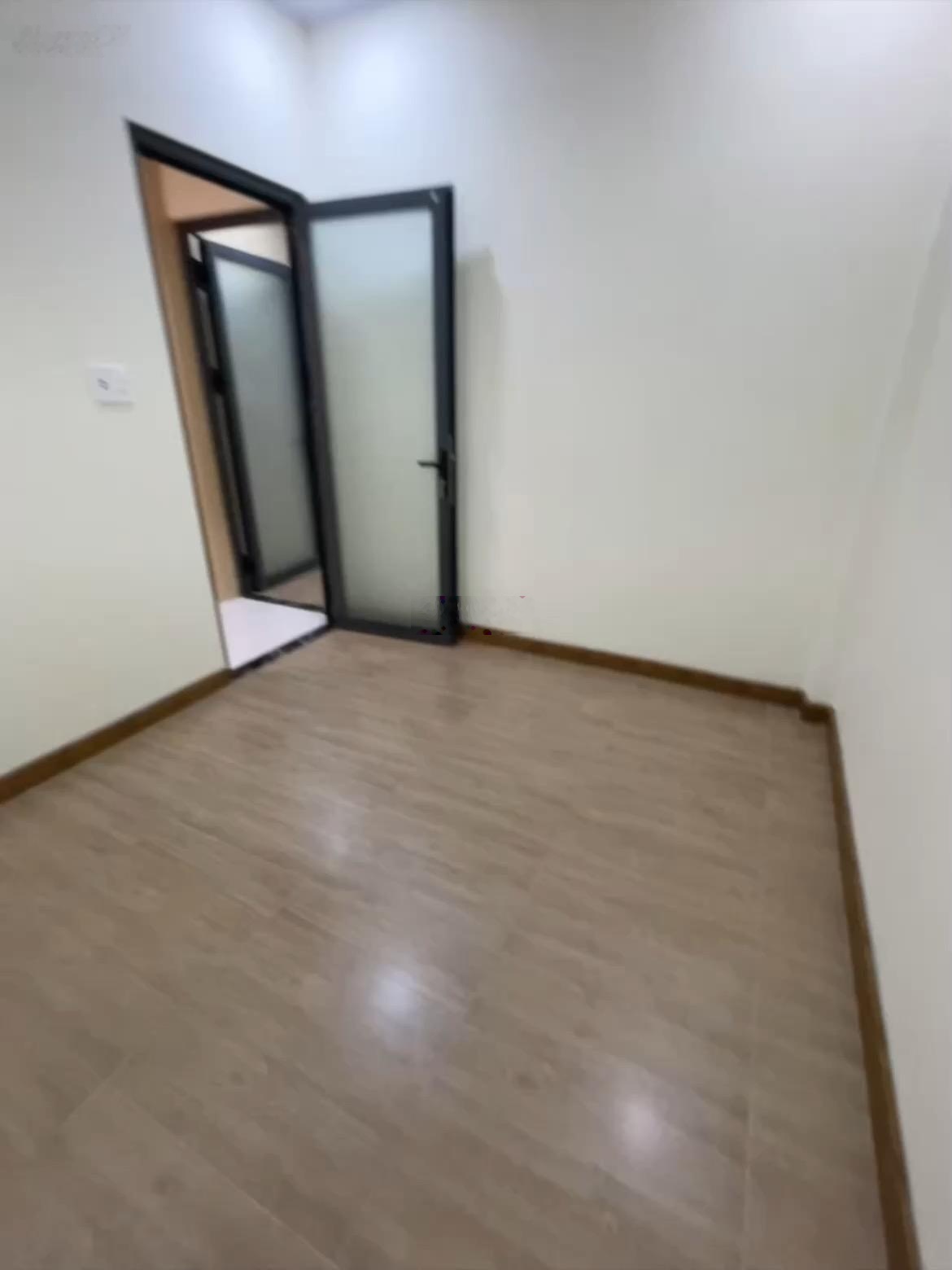 Bán NR Phú Hòa, 5,9 tỷ, 39m2, 2PN, 2WC, Tân Bình, HCM