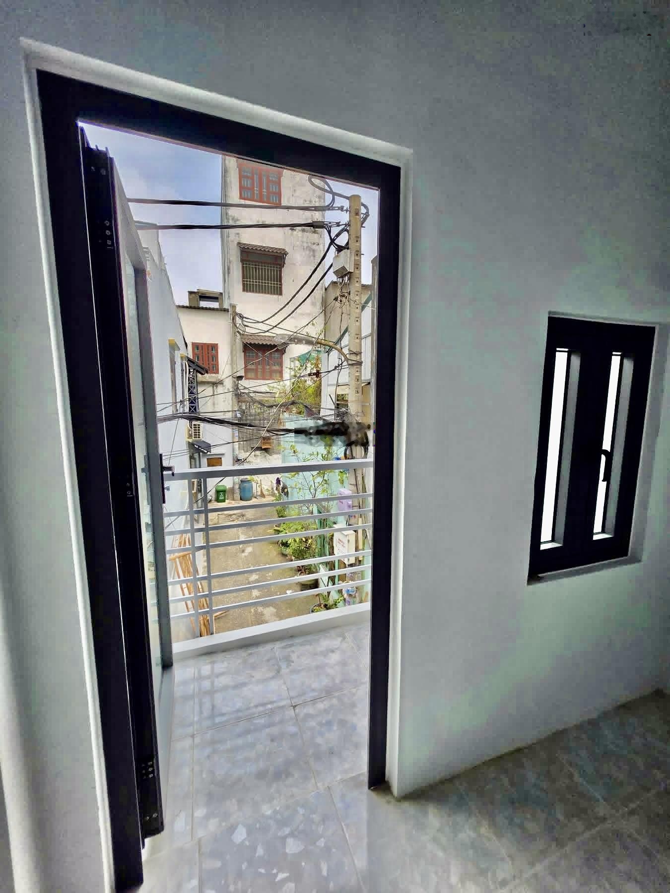 Nhà Bán Mới Đẹp 3x5m (1Lầu Đúc) Hẻm 4m Thoáng. Lê Đình Cẩn. Bình Tân