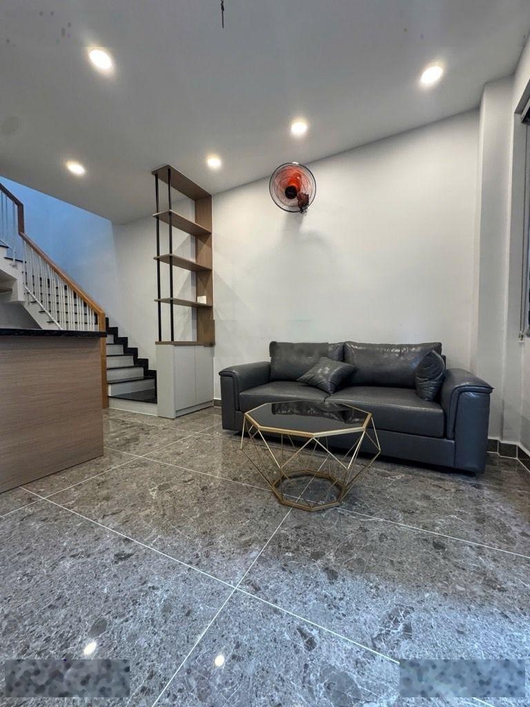 Tân bình lạc long quân - nhà đẹp 2 tầng mới 100% full nội thất nhỉnh 4 tỷ