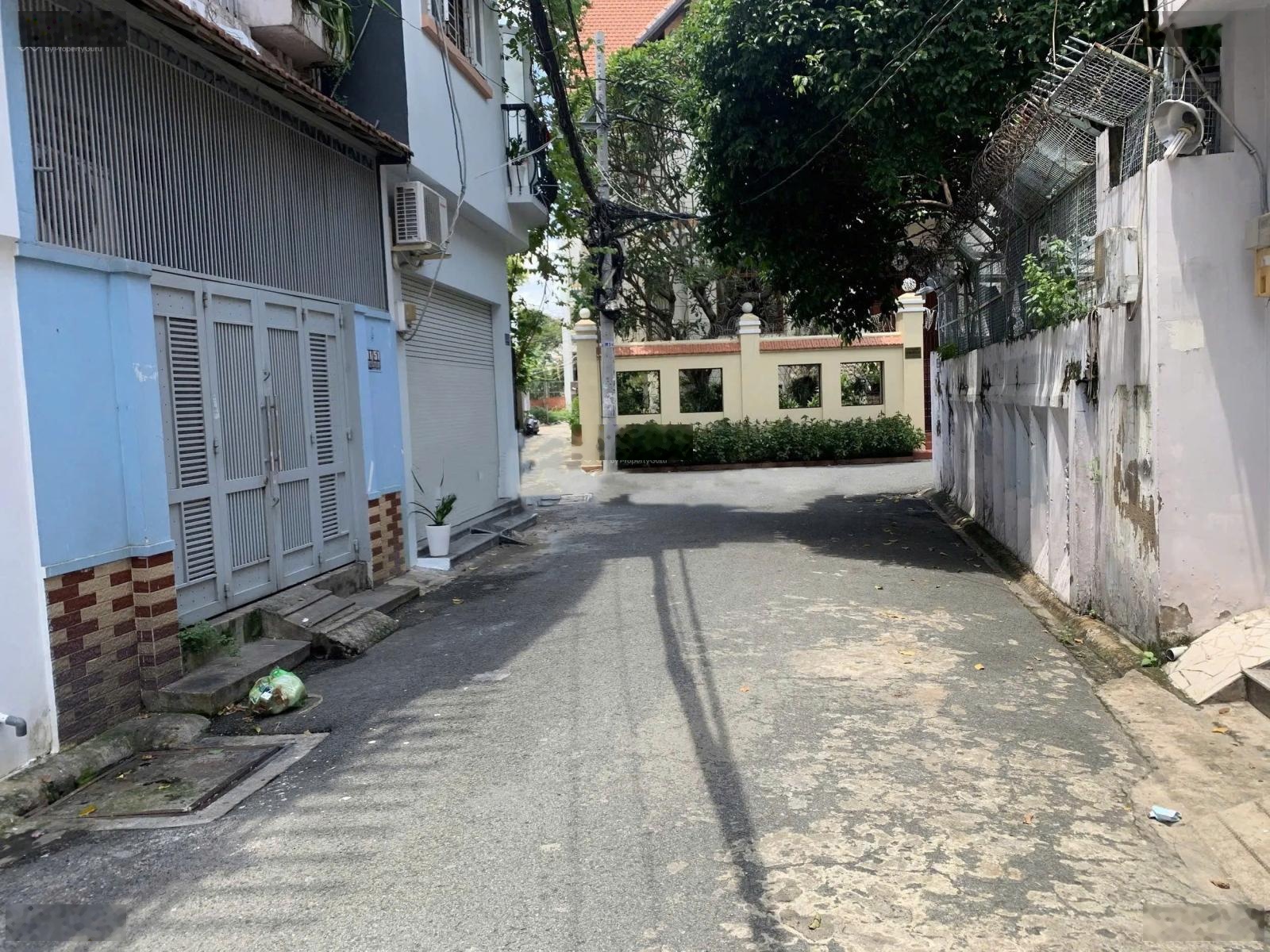 [3 tỷ] nhà bán ở nguyễn văn mại, ở hoặc đầu gần công viên hoàng văn thụ, hẻm xe hơi, 60m2, shr.