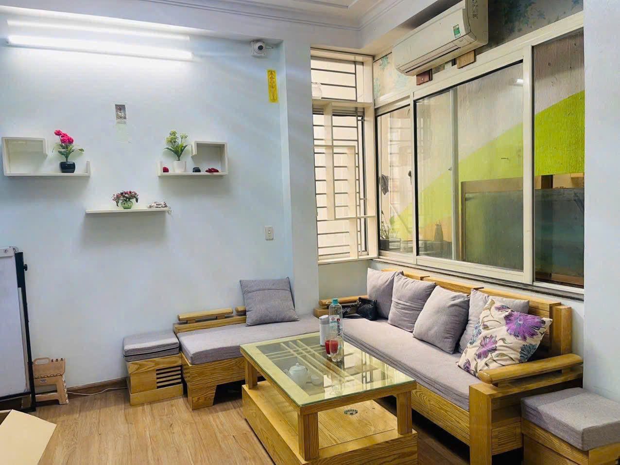 Cho thuê nhà nguyên căn ngõ 1 phố Phan Đình Giót - Giải Phóng, đẹp thoáng, giá 7 triệu/tháng