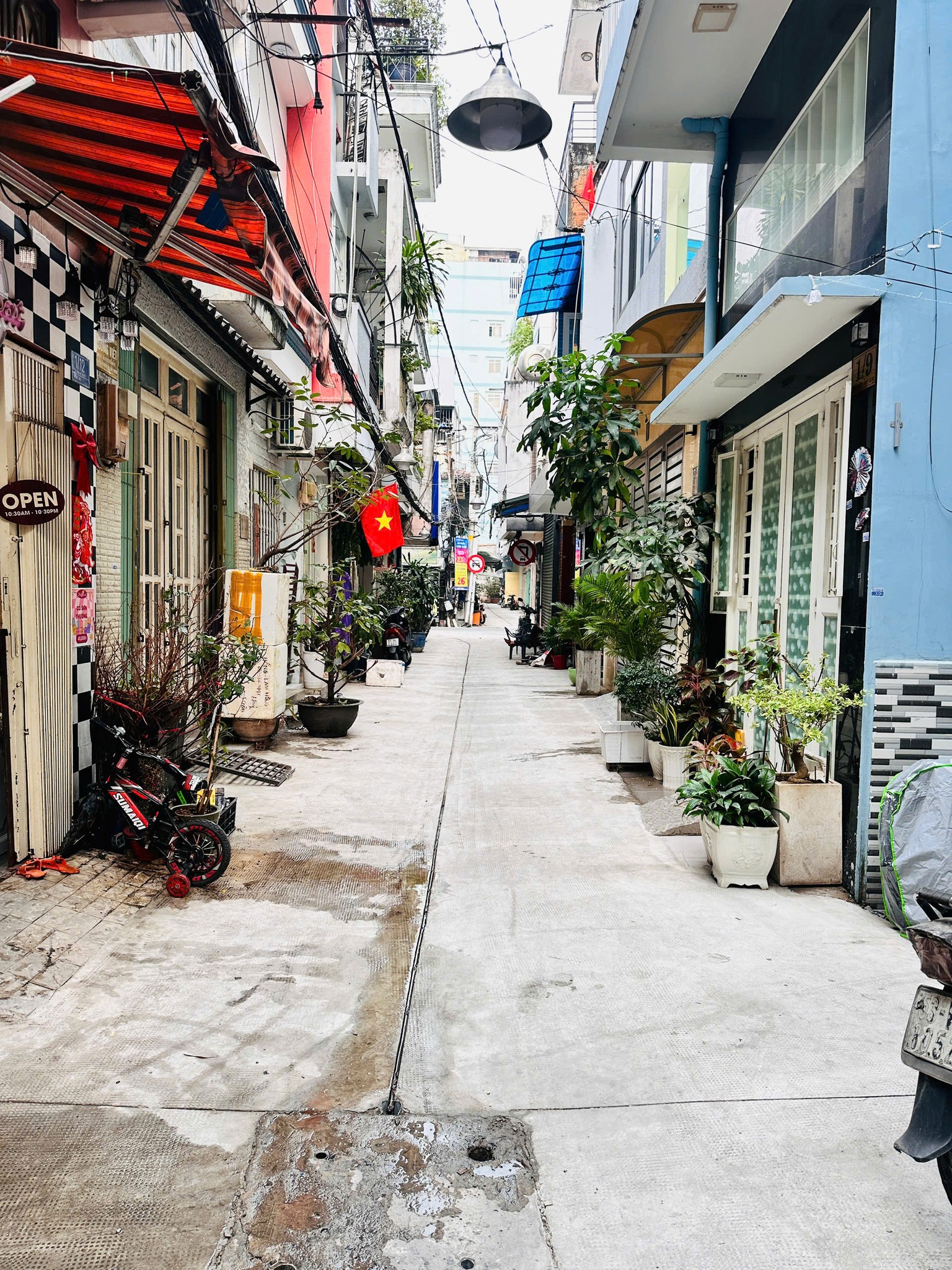 Bán nhà hẻm xe hơi Hồ Thị Kỷ, 23m2, 5 tầng, giá 6.3 tỷ