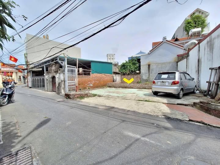 Chủ cần tiền bán gấp đất Trạm Trôi, ô tô vào đất, giá đầu tư