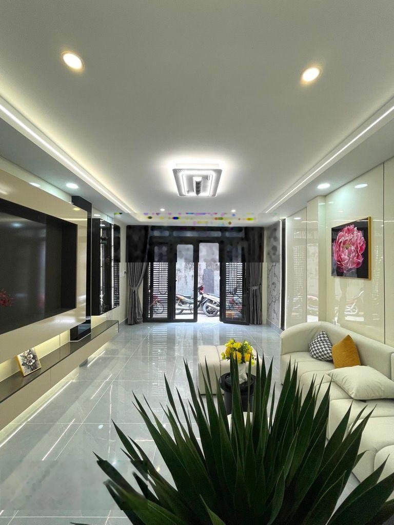 Bán nhà 2 lầu full nội thất, dt 45m2- siêu đẹp, ở ngay, hoàng bật đạt, p15, tân bình chỉ 4.x tỷ.