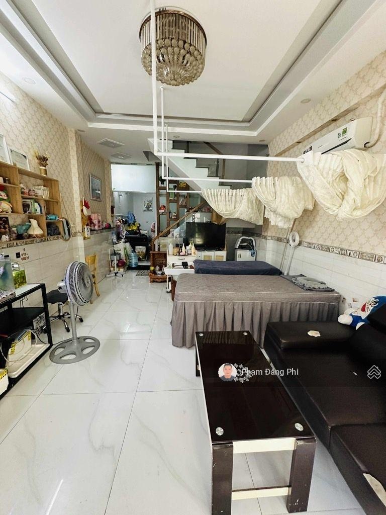 Trung tâm gò vấp - sát hẻm xe hơi - ngang chuẩn 4m - sổ nở hậu tài lộc - khu xây dựng cao tầng.