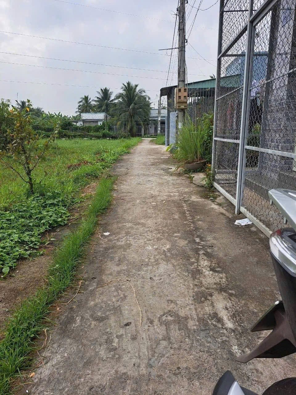 Bán nhà riêng thành phố Bến Tre tỉnh Bến Tre, giá 650 triệu