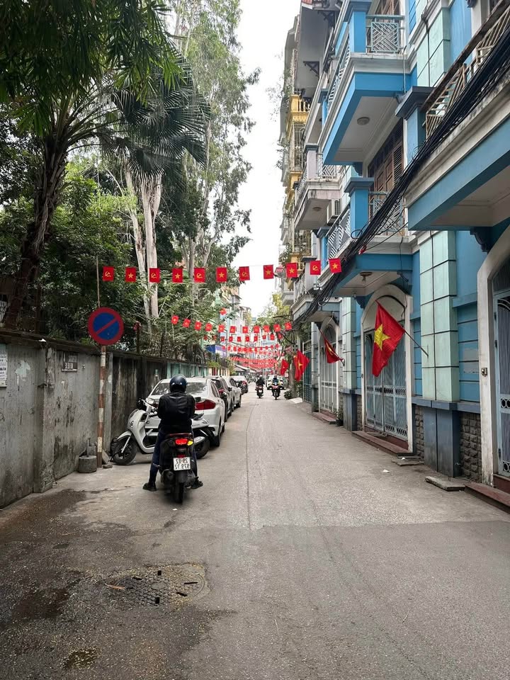 Bán nhà riêng quận Đống Đa, thành phố Hà Nội giá 12,8 tỷ