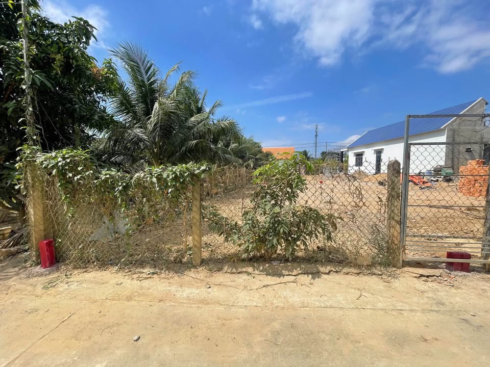 Bán đất thổ cư 84m2, 5,5m mặt tiền, hướng Đông Nam, giá 1,45 tỷ tại Diên An, Diên Khánh