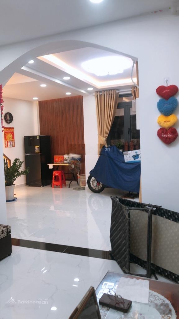 Bán nhà ngay Vincom Plaza, Quang Trung, Gò Vấp - 58m2, 3PN - nội thất xịn - nhỉnh 4 tỷ