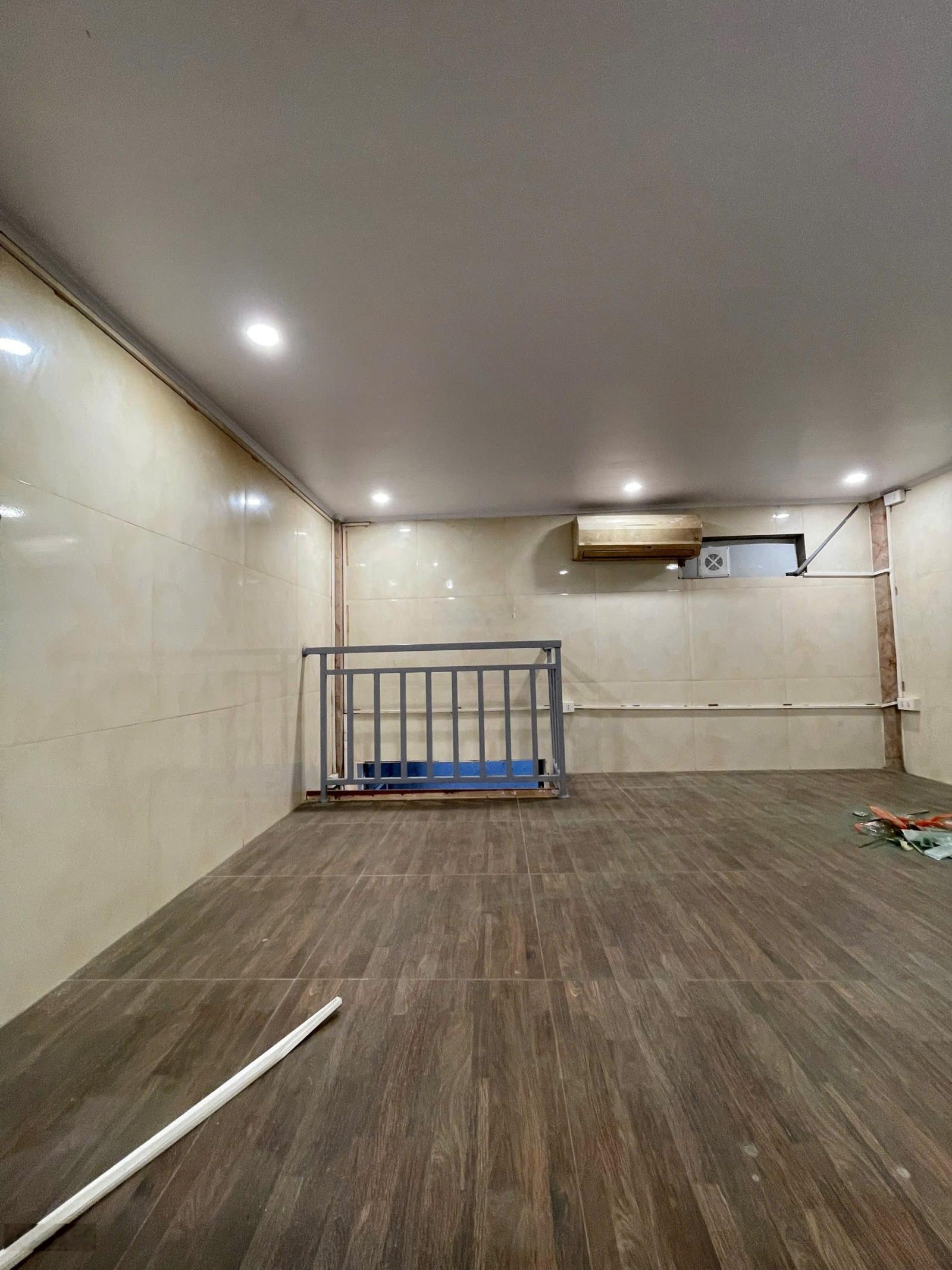 Bán nhà nhỏ ngõ Mai Hắc Đế 1.5 tầng giá chỉ 3.5 tỷ