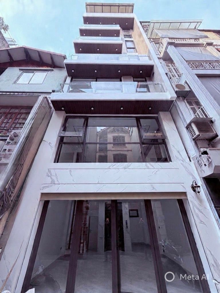 Bán nhà riêng quận Long Biên, thành phố Hà Nội giá 8,1 tỷ