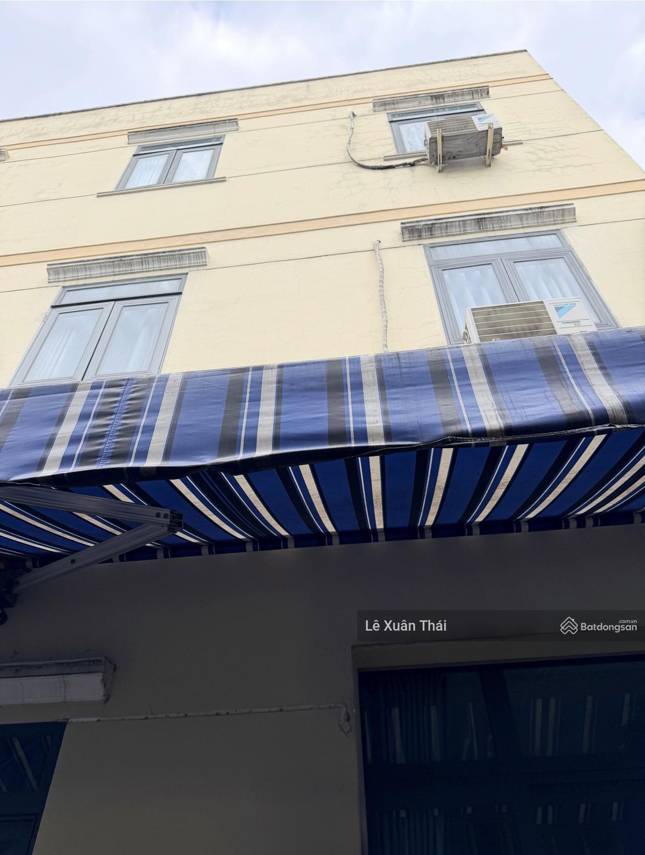 Bán nhanh trước tết, sát mặt tiền Bình Thới, 4 tầng, 5.5x9m, hẻm 5m thông. Chỉ 5.1 tỷ, P14 Q11.