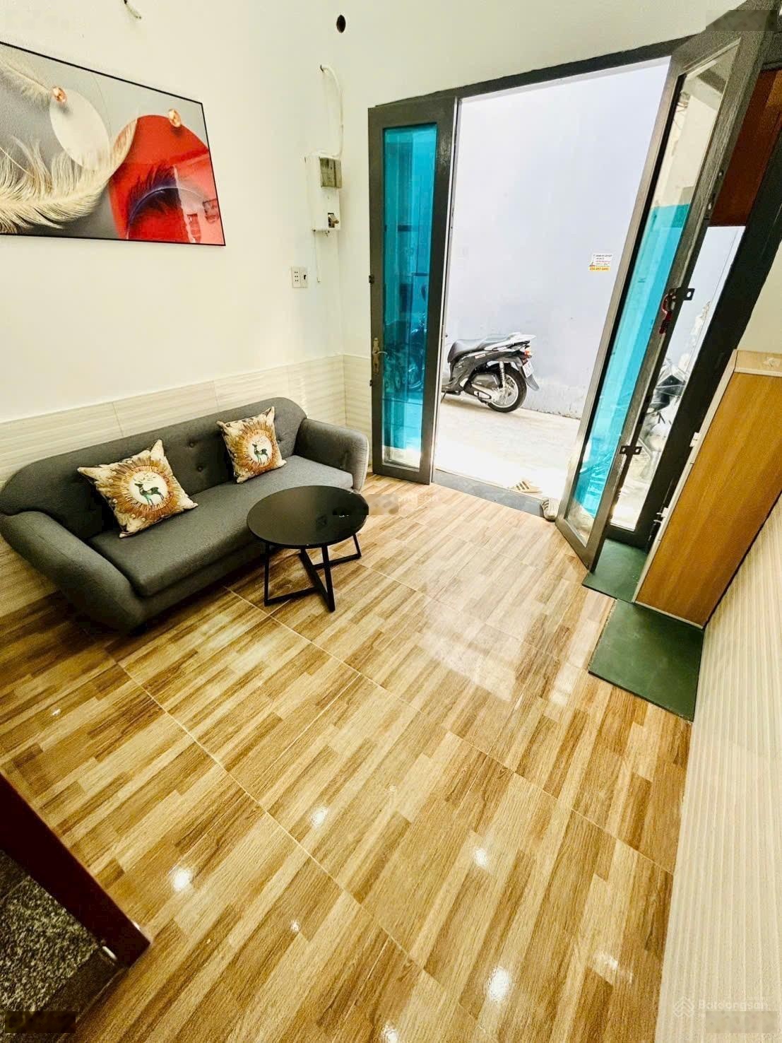 Nhỏ mà có võ - 3 tầng - 3PN - 3.8 tỷ - đối diện Cityland, Lotte Nguyễn Văn Lượng