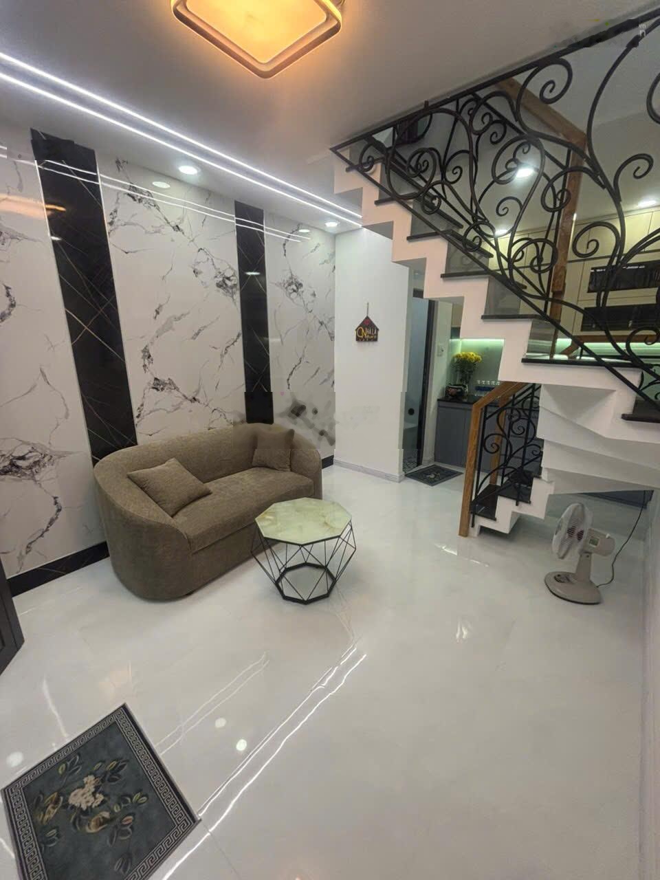 Đẩy nhanh căn 1 trệt 1 lầu 3pn, 2wc đường lạc long quân, tân bình - shr - giá 3,45 tỷ ( bớt lộc).