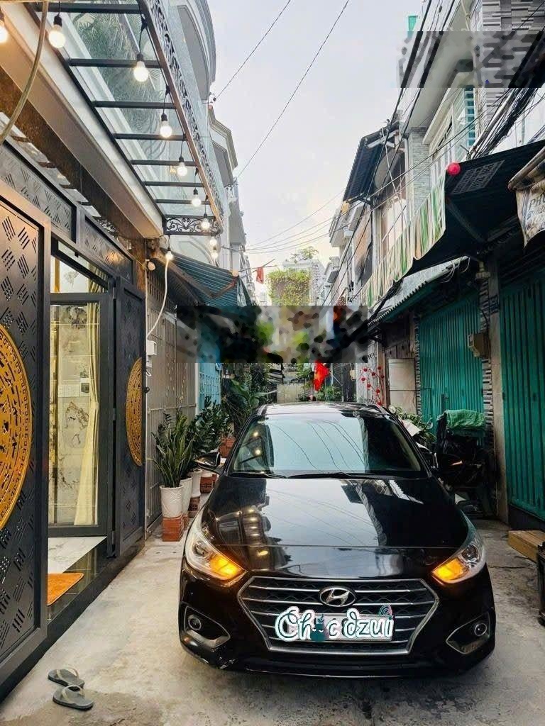 Nhà đẹp Huỳnh Văn Nghệ p15 Tân Bình .Tặng full nội thất như hình chỉ việc vào ở.Xe hơi vào nhà .