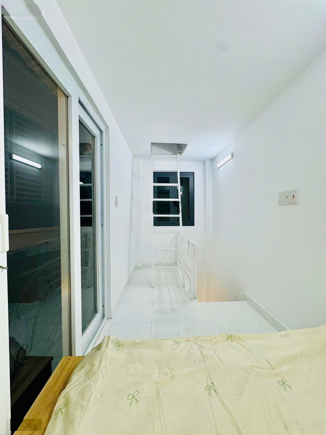 Chỉ 2.3 tỷ có hộ khẩu quận Phú Nhuận TP. HCM - hẻm xe tải đỗ cửa - không quy hoạch không lộ giới