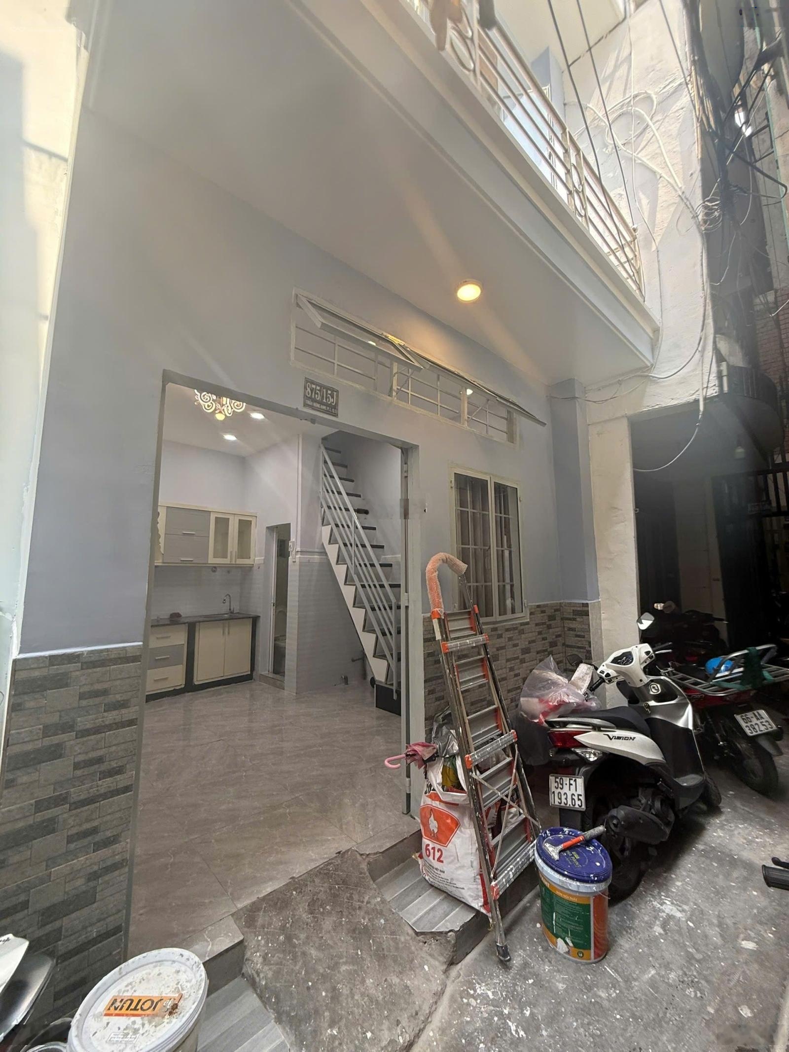 Bán nhà trần hưng đạo, q5, cách mặt tiền 80m giá tốt chỉ 2.950 tỷ có bớt)