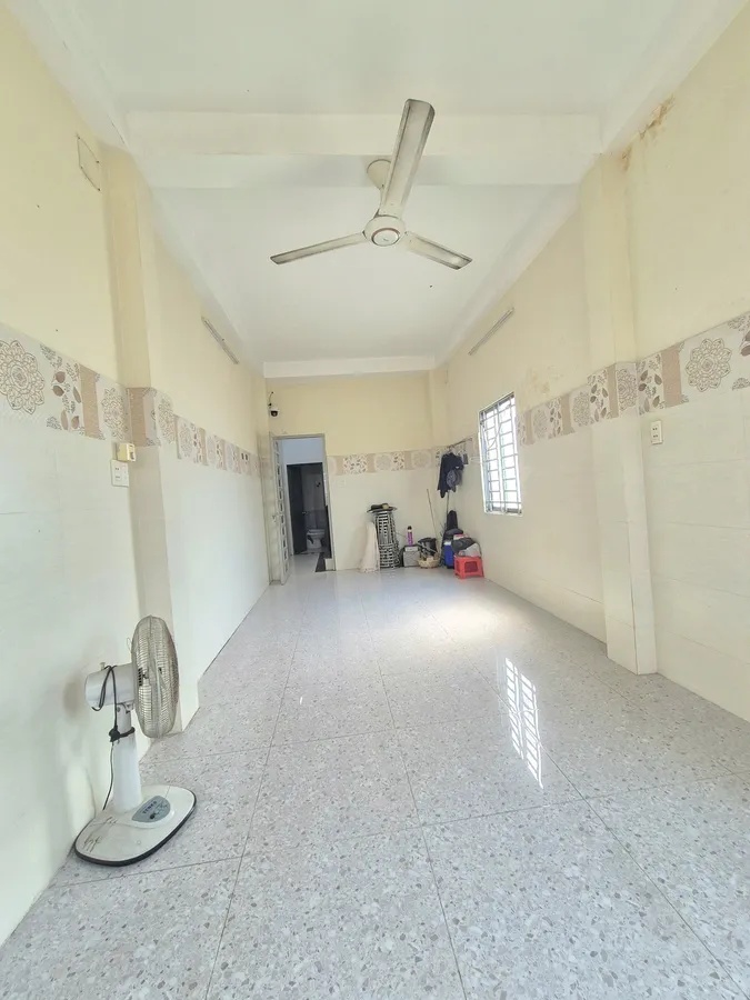 Bán nhà hẻm 4m đường Ni Sư Huỳnh Liên,P.10,Tân Bình ,38m2, 3 lầu giá chỉ 5.5 tỷ