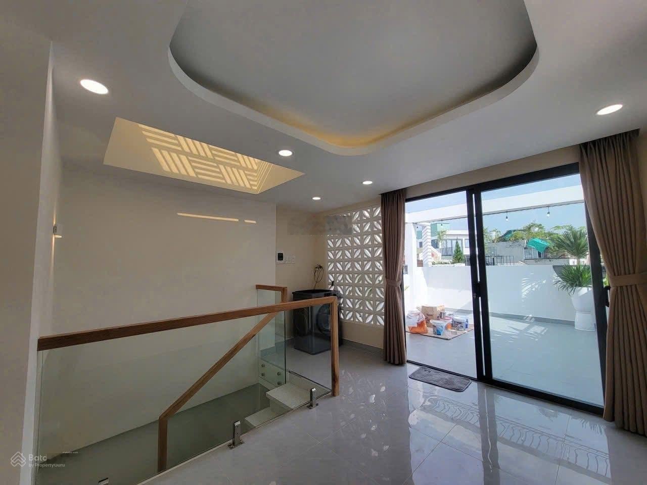 TÔI Cần Bán Gấp Nhà Nam Kỳ Khởi Nghĩa, Quận 3 - 59,3m2 - Giá 2.990TỶ. Nhà 3 LẦU MỚI