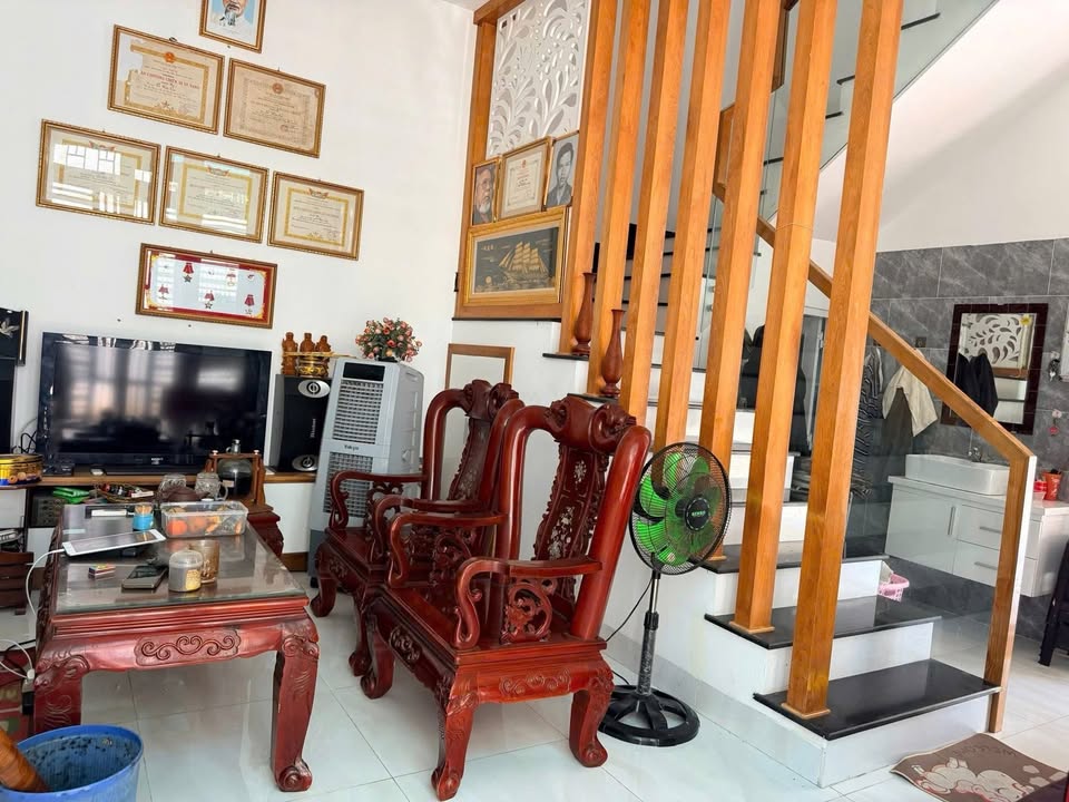 Bán nhà Phạm Hồng Thái, Tam Thắng, Vũng Tàu, 47m2, giá 5.7 tỷ