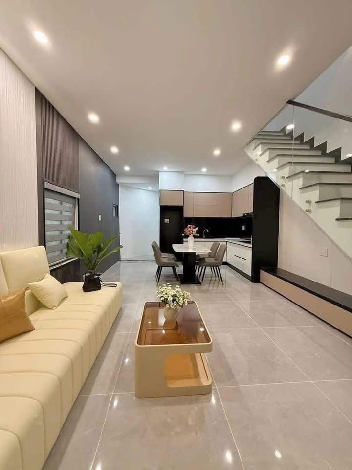 Bán nhà 2 tầng 2 mặt kiệt Trưng Nữ Vương, gần Cầu Rồng, Hải Châu, giá 3.95 tỷ