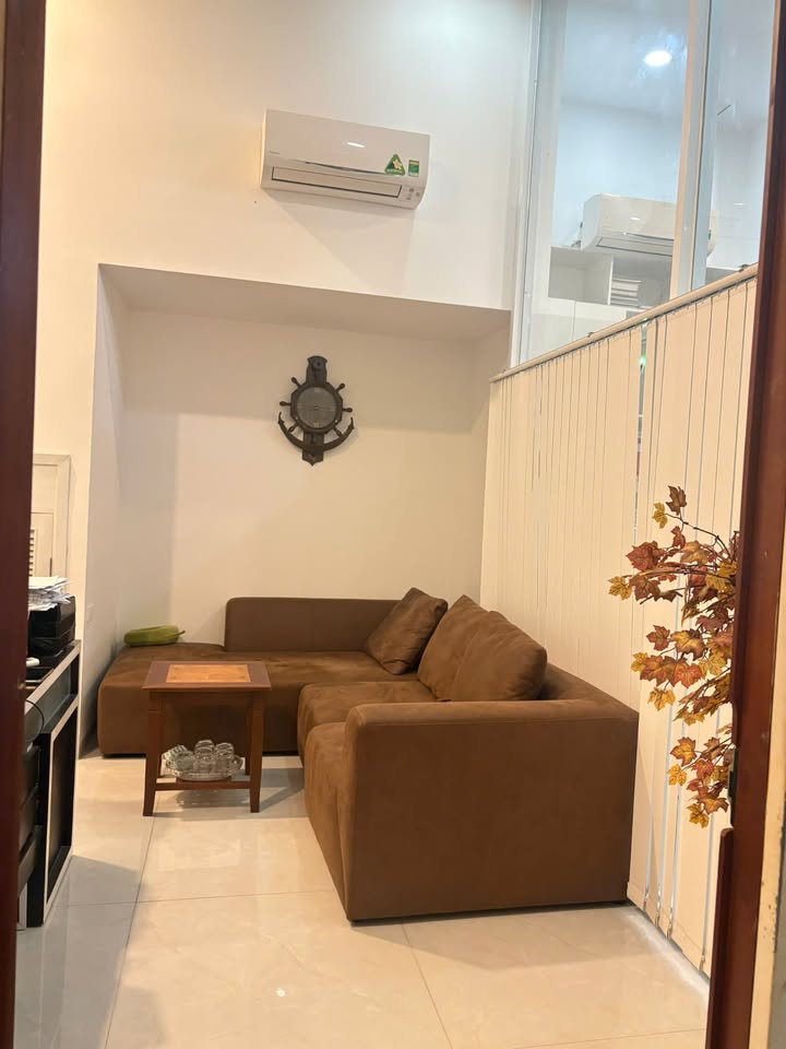 Cho thuê mặt bằng đường Trịnh Phong, Nha Trang, giá 35 triệu/tháng