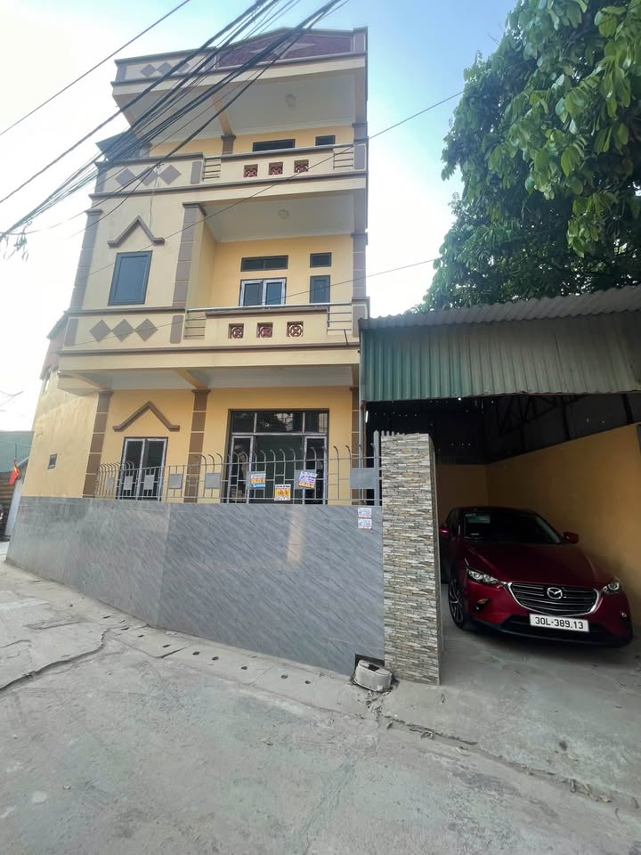 Bán nhà 84m2, full thổ, có sân để xe ô tô riêng gần Vành Đai 4, Trạm Bơm Yên Nghĩa, giá chỉ 4,35 tỷ