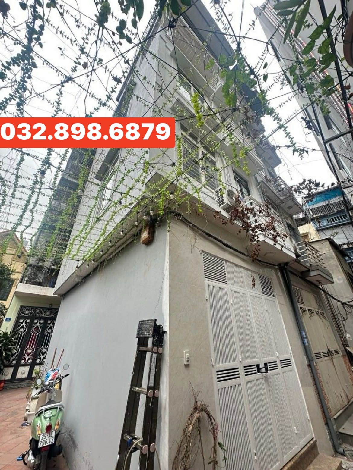 Bán nhà đẹp đón Tết tại Hoàng Mai, Hà Nội, 4 tầng, lô góc, ô tô đỗ gần