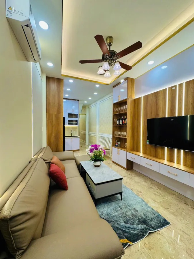 Bán nhà full nội thất đón tết Đường Lạc Long Quân,P.10,Tân Bình - 41m2, 2 tấm giá 4.99 tỷ