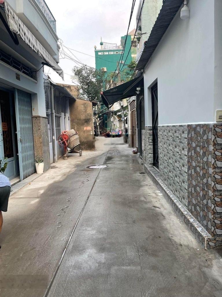 Nhà lạc long quân, tân bình 41m2 - ngang 4.5m - nhỉnh 3 tỷ