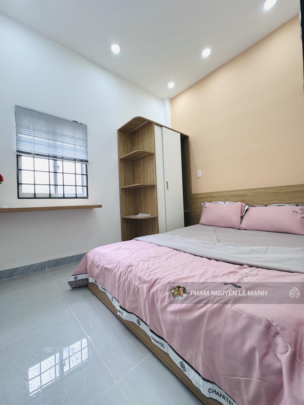 Bán nhà phạm văn bạch p.15 tân bình full nt 3pn gần nhà ga t3 4.5t tl