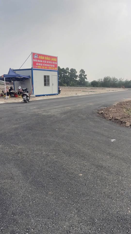 Bán đất giãn dân Kênh Cầu, Hoàn Long, 80m2, giá hơn 3 tỷ