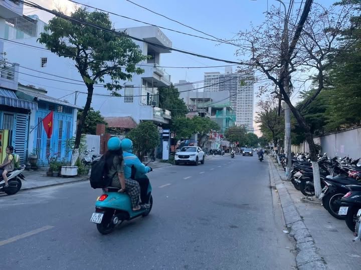 Bán đất mặt tiền Phạm Cự Lượng, Sơn Trà, 103m2, giá 22 tỷ