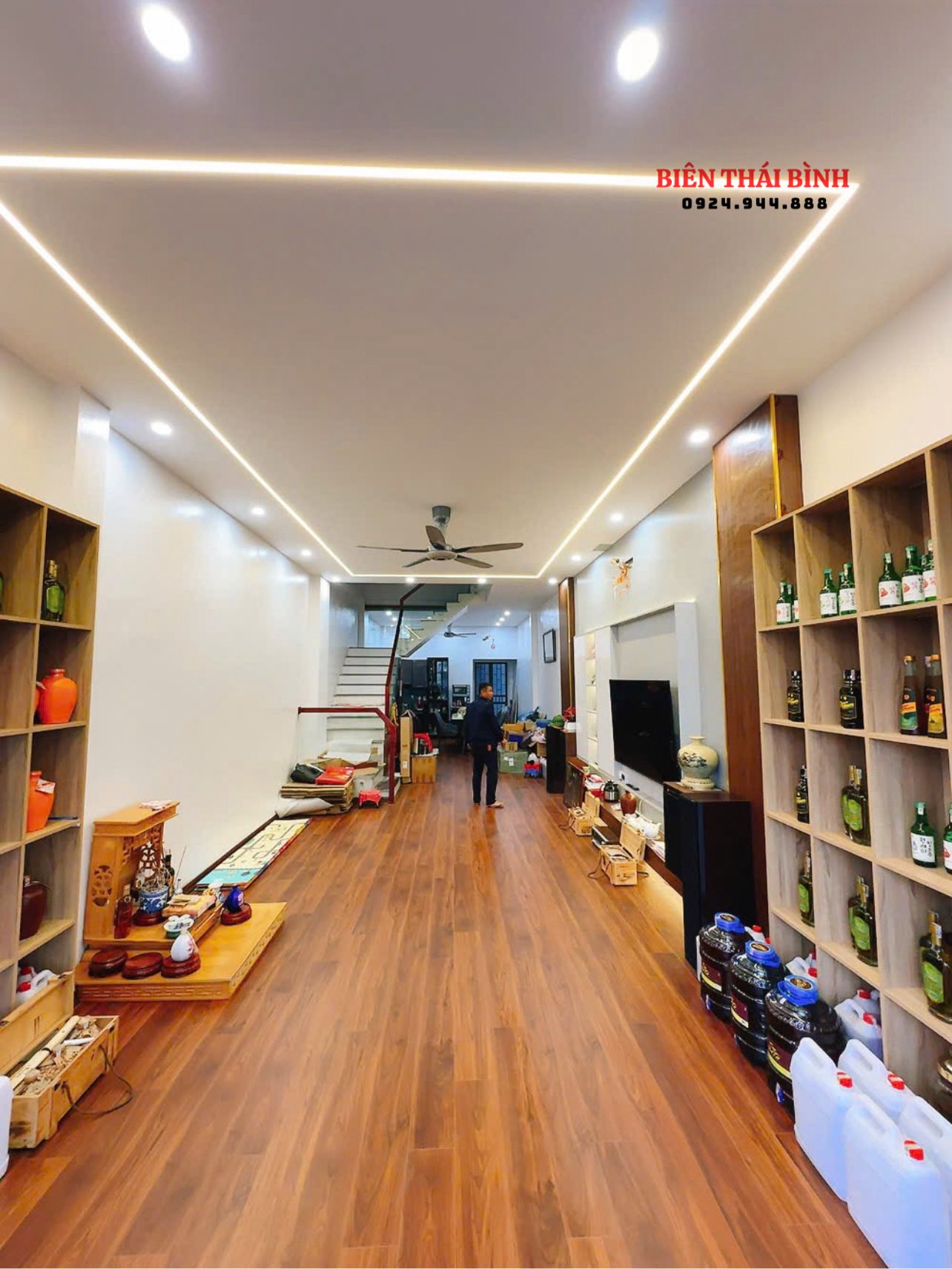 Bán nhà trung tâm thành phố Thái Bình, 3 tầng, 4 phòng ngủ, gần cao đẳng sư phạm, giá 5.x tỷ