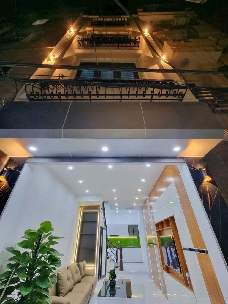 Bán nhà Tân Triều, Thanh Liệt, 35m2, 5 tầng, ô tô qua nhà, giá 8.6 tỷ