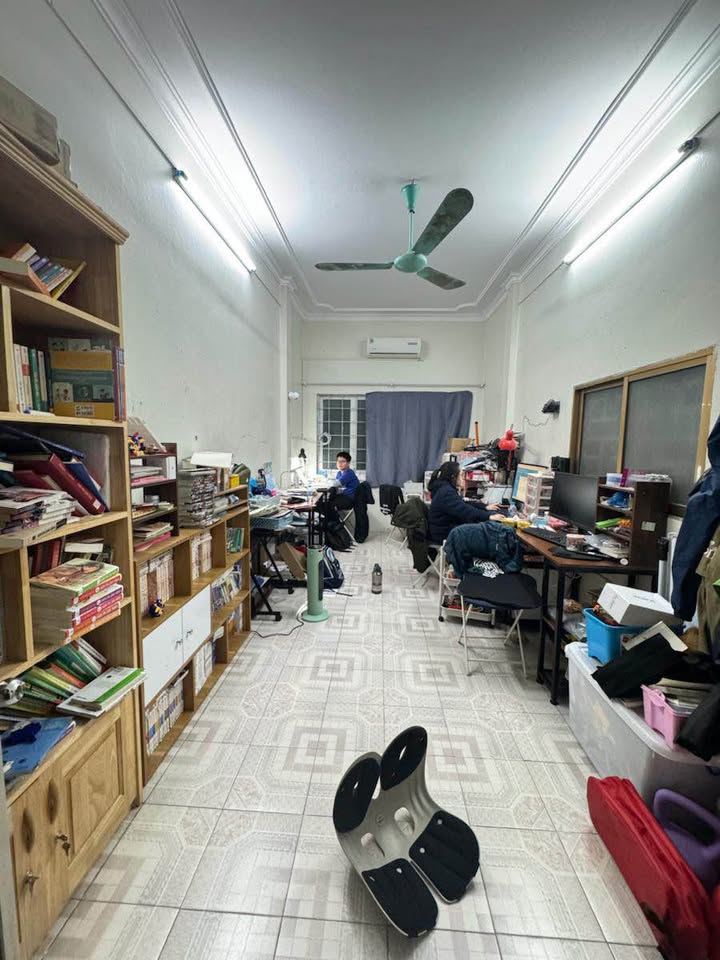 Khu vực dân cư đông đúc, giao thương nhộn nhịp, kinh doanh gì cũng thắng