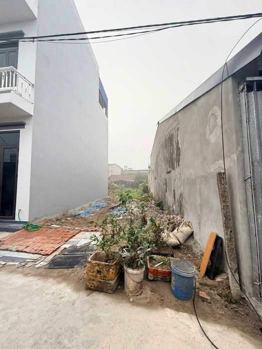 Bán đất ngõ Vũ Hữu Lợi, giáp khu đô thị Nam Sông Đào, giá 980 triệu