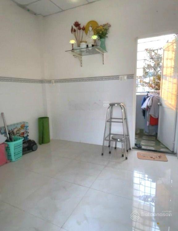 Hẻm xe hơi, bảy hiền, lạc long quân, tân bình. 3,3*12m 3tầng, 3pn.