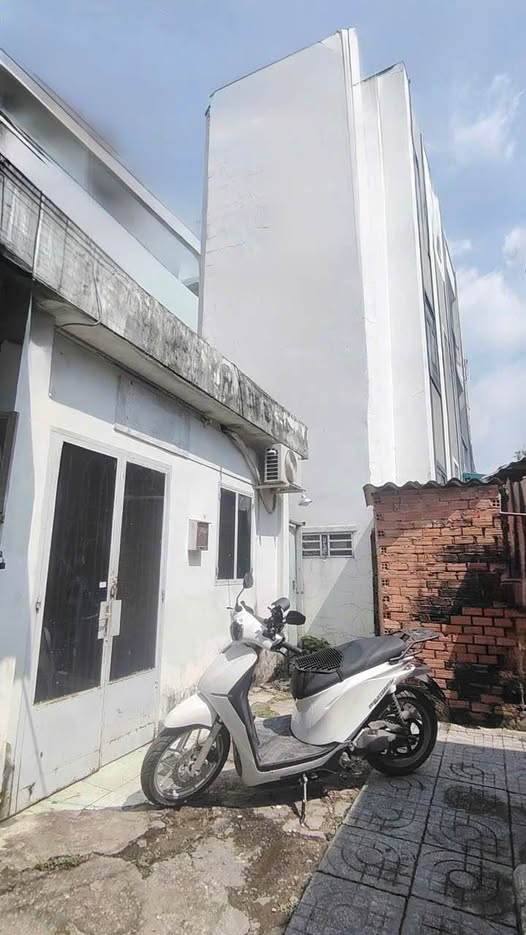 Bán nhà cấp 4 Bình Thạnh, 100m2 (6x15m), không quy hoạch, sổ hồng 2025, giá 4 tỷ hơn