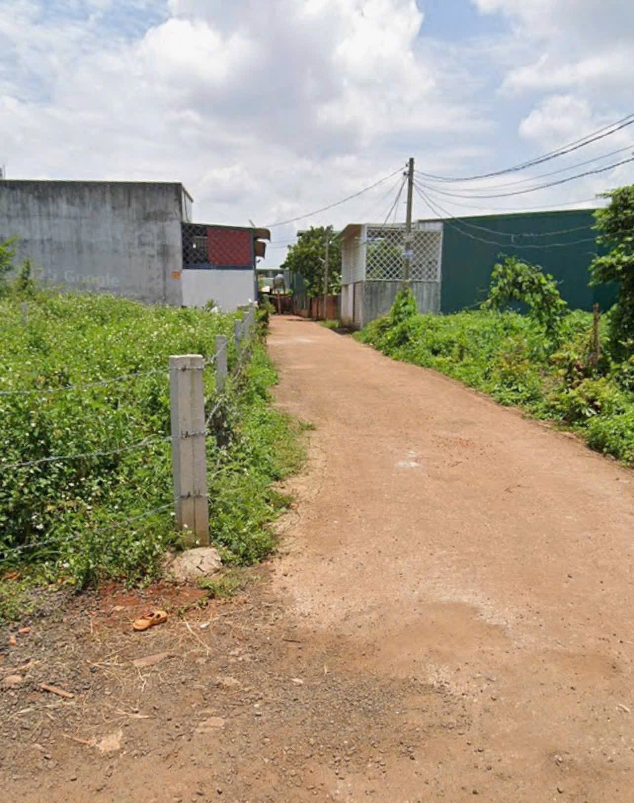 Bán đất cuối đường Y Moan, Buôn Ma Thuột, hẻm ô tô, giá 1.99 tỷ