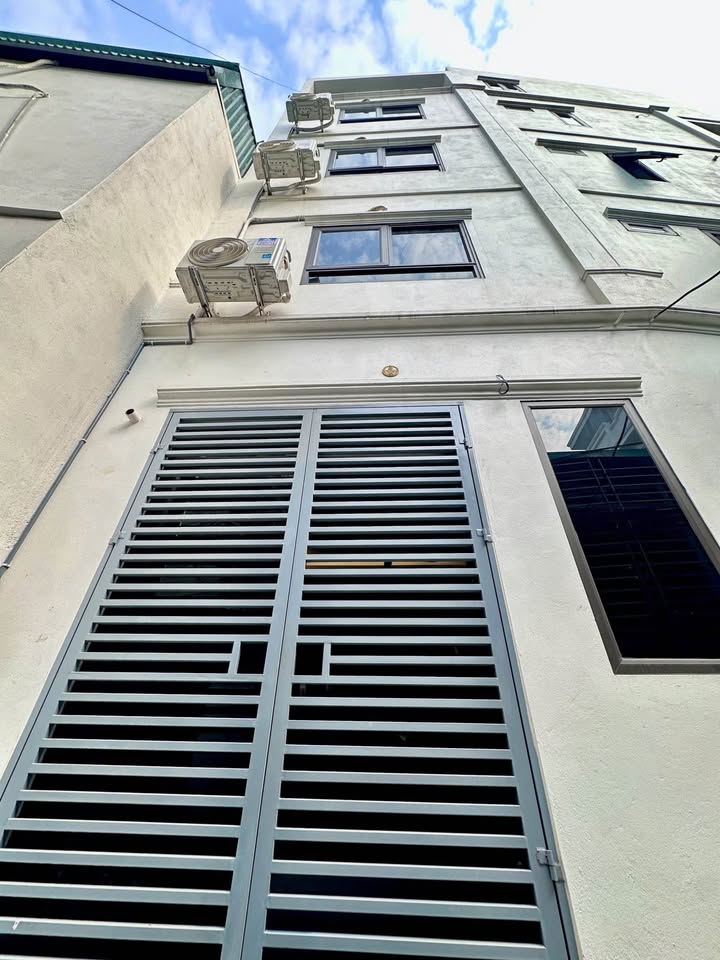 Bán nhà đẹp Tây Mỗ, 2 thoáng, gần ô tô, 33m2 x 5 tầng, giá 6,7 tỷ