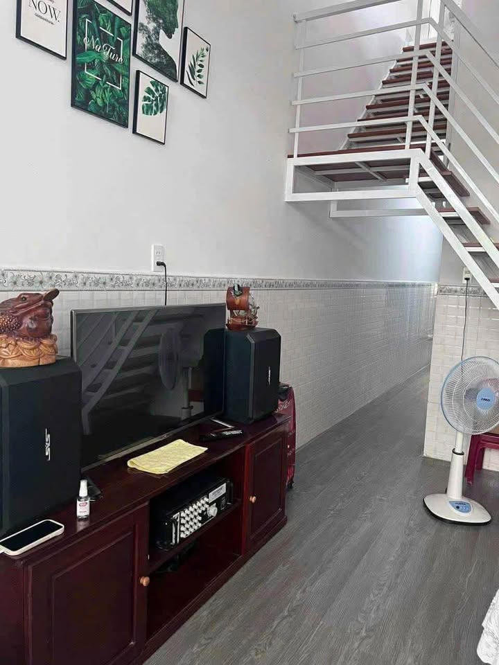 Cho thuê nhà riêng thành phố Nha Trang, tỉnh Khánh Hòa giá 6 triệu/tháng