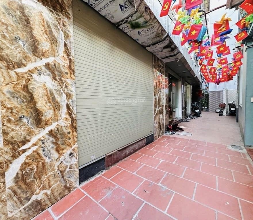 Bán nhà Ba Đình, lô góc nở hậu, ngõ rộng, gần ô tô, 43m², 5 tầng